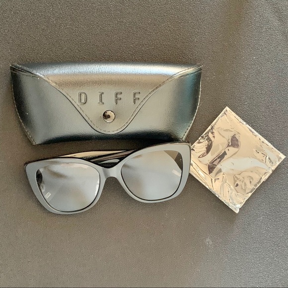 Diff Eyewear Accessories - DIFF Eyewear Ruby 54mm Polarized Sunglasses 🕶